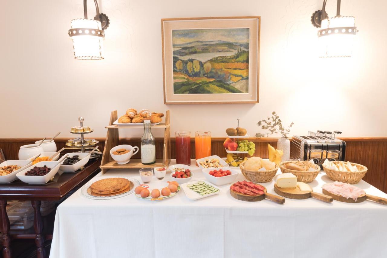 Hotel Garni Rin Da Rin 리비뇨 외부 사진
